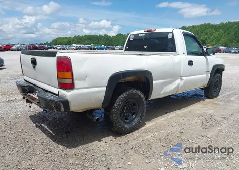 2001 Chevrolet Silverado 2500 z USA, uszkodzony, nr VIN 1GCGC24U51Z204045